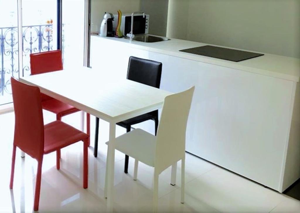 Roisa Suites Madrid Eksteriør bilde
